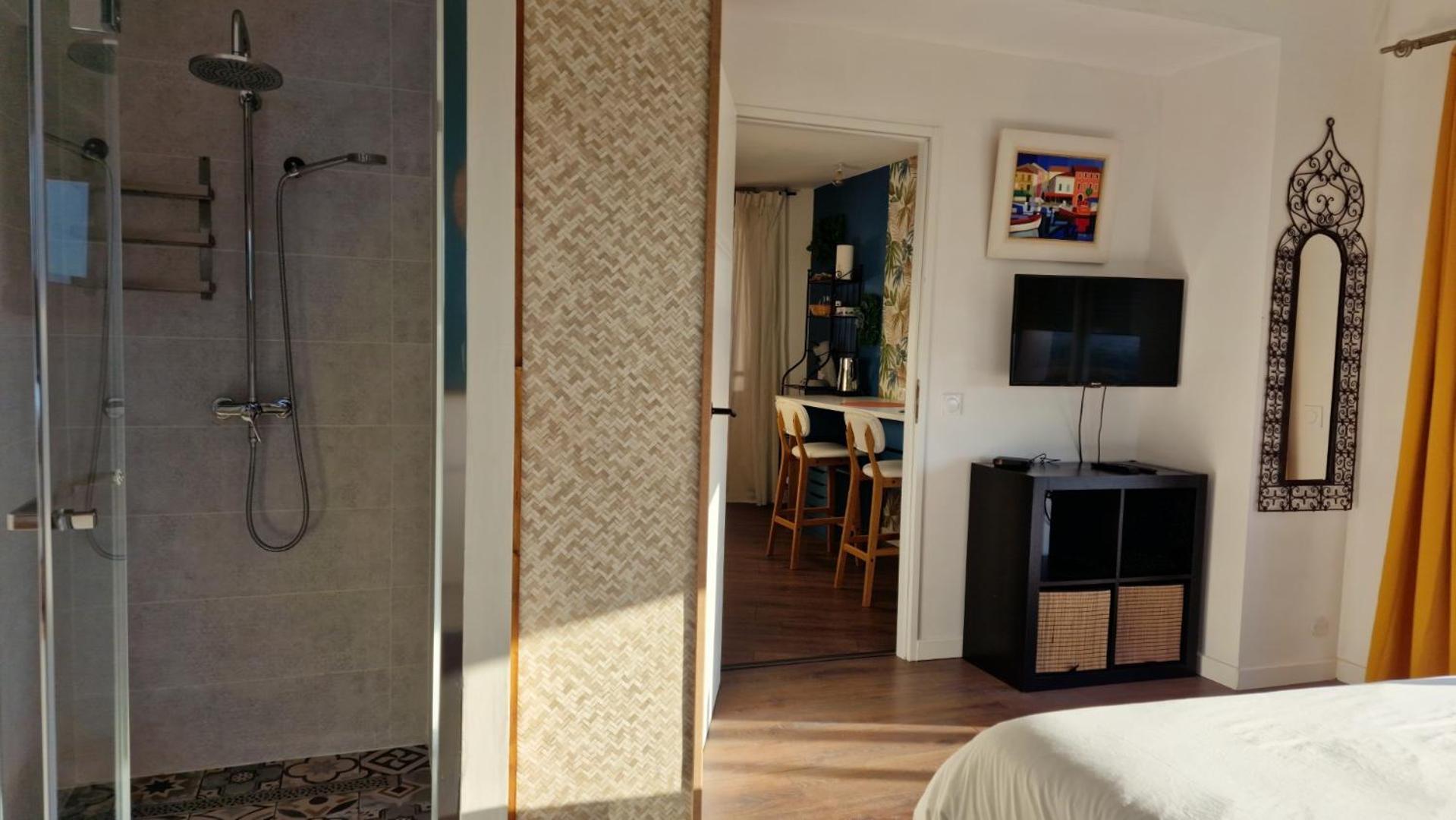 Reve D'Escapade Chambre Avec Vue Sublime Sur Les Cevennes Ardechoises Barjac (Gard) Exterior foto