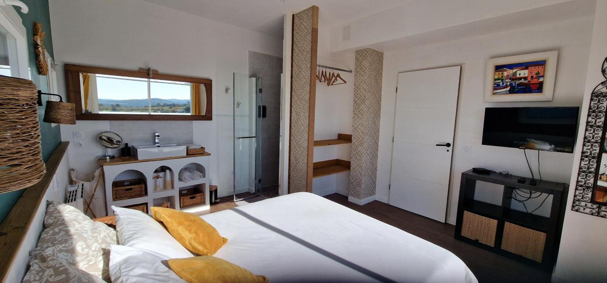 Reve D'Escapade Chambre Avec Vue Sublime Sur Les Cevennes Ardechoises Barjac (Gard) Exterior foto